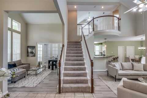 3900 Montrose Drive, Plano, TX 75025