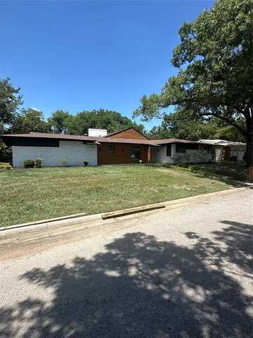 7601 Kevin Drive, Richland Hills, TX 76118
