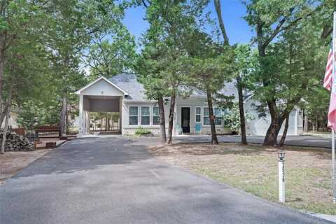 2526 Fox Point Circle, Quinlan, TX 75474