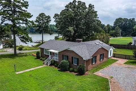 72 Nimcock Road, Urbanna, VA 23175