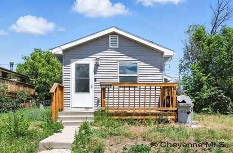 2006 E 16TH ST, Cheyenne, WY 82001