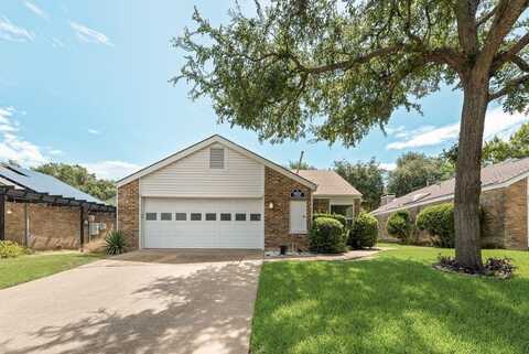 14826 Le Grande Drive, Addison, TX 75001
