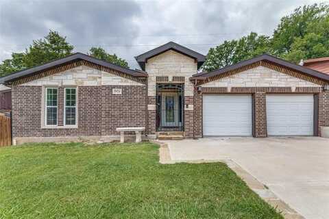 5924 Maceo Lane, Fort Worth, TX 76112