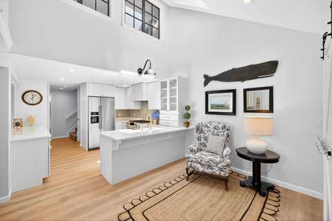 24 Oak Glen Village, Yarmouth Port, MA 02675