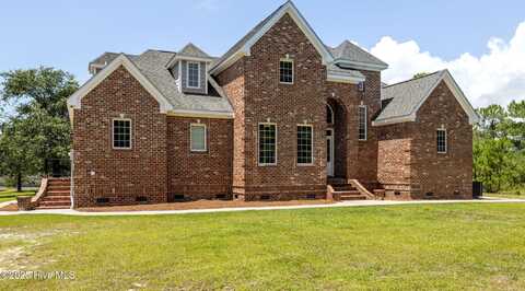 421 Old Swansboro Road, Newport, NC 28570