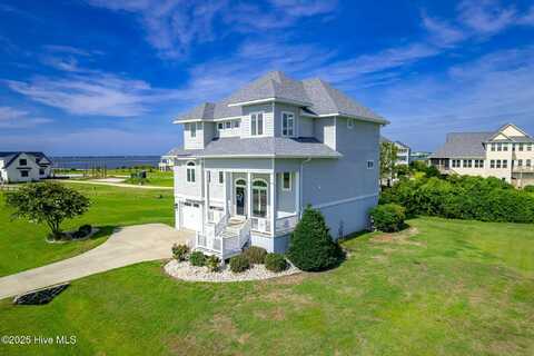 516 Blue Heron Drive, Newport, NC 28570