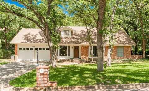 805 Live Oak Lane, Arlington, TX 76012