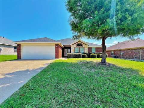 600 Bretts Way, Burleson, TX 76028