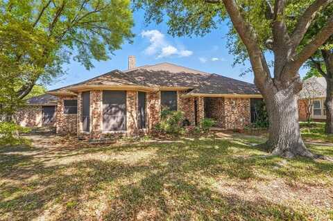 3304 Blue Bell Place, Richardson, TX 75082