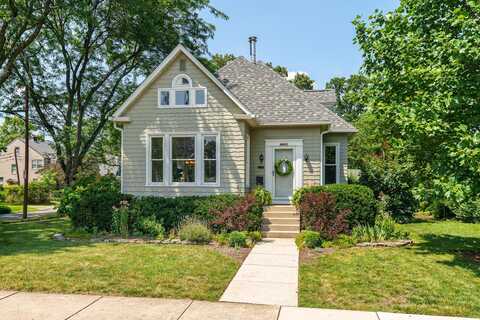 1734 W 1st Avenue, Grandview, OH 43212