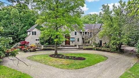 1635 Strathshire Hall Place, Powell, OH 43065