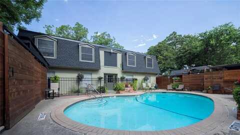 1717 N Locust Street, Denton, TX 76201