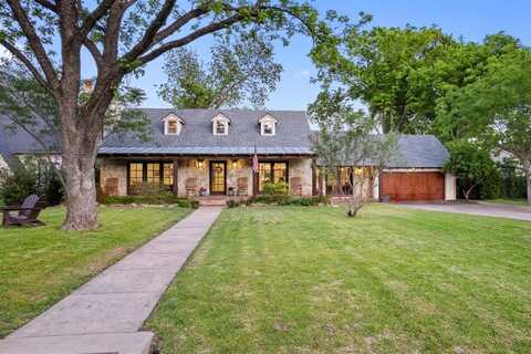 8438 San Benito Way, Dallas, TX 75218