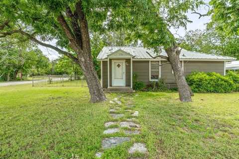 400 S PECAN Street, Hamilton, TX 76531