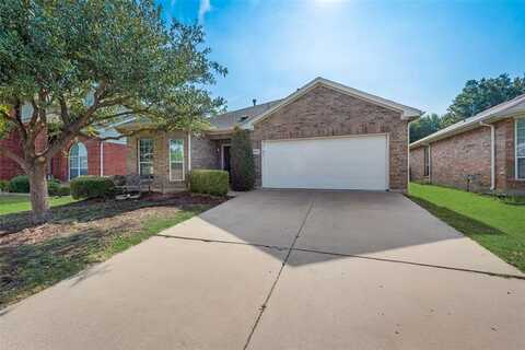 5832 Center Ridge Drive, Fort Worth, TX 76131
