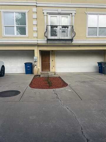 5803 Hudson Street, Dallas, TX 75206