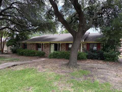 4761 Preston Trail Drive, Mesquite, TX 75150