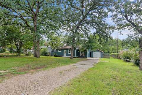 5900 Crawford Lane E, Forest Hill, TX 76119