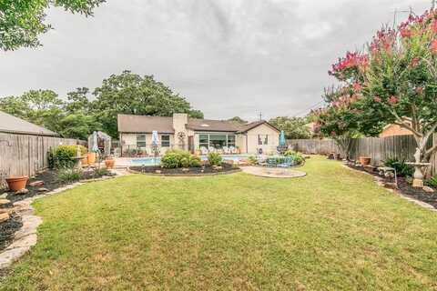 3205 Heritage Court, Arlington, TX 76016