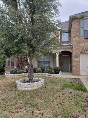 9004 Brook Hill Lane, Fort Worth, TX 76244