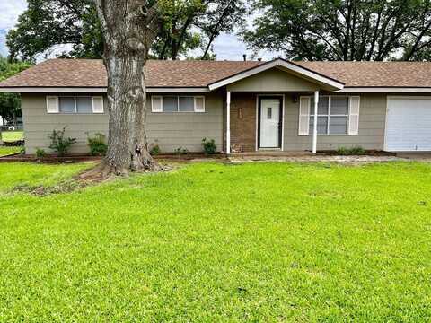 603 Burbank St, Fredericksburg, TX 78624