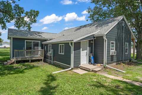 1020 SW 3rd Street, Nevada, IA 50201