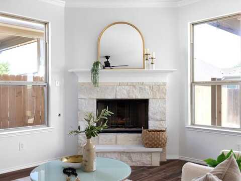 10504 Unity Drive, Fort Worth, TX 76108