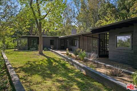 2235 Villa Heights Rd, Pasadena, CA 91107