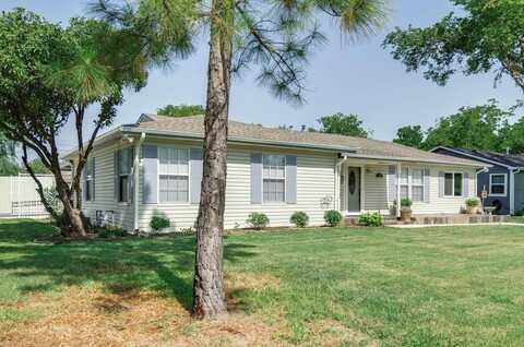 1246 S Pine Street, Grapevine, TX 76051