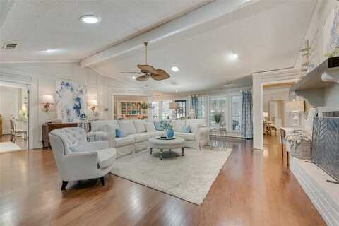 101 Greenway Street, Sunnyvale, TX 75182