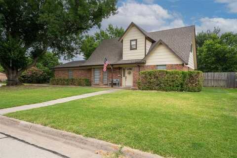 501 Nathan Street, Burleson, TX 76028
