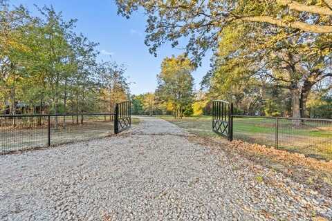 403 County Road 3210, Emory, TX 75440