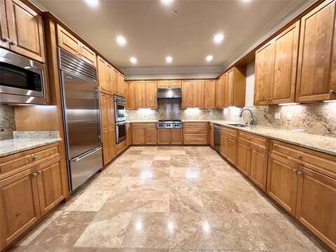 6515 Bandera Avenue, Dallas, TX 75225