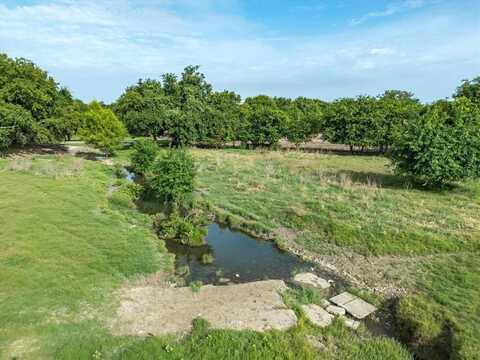 3506 County Road 1106, Rio Vista, TX 76093