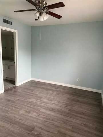313 Rolston Road, Irving, TX 75060