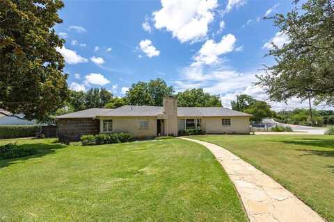2600 Colonial Parkway, Fort Worth, TX 76109