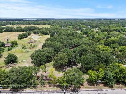 1358 E Rabbit Cove Road, West Tawakoni, TX 75474