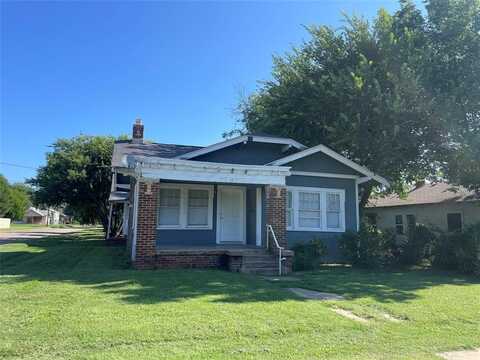 1612 Collins Avenue, Wichita Falls, TX 76301