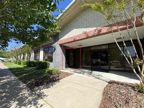 114 Jordan Plaza Boulevard, Tyler, TX 75704