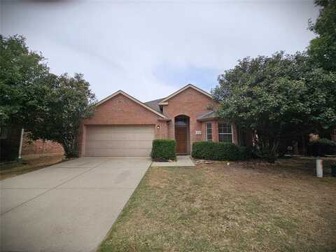 8701 King Ranch Drive, Crossroads, TX 76227