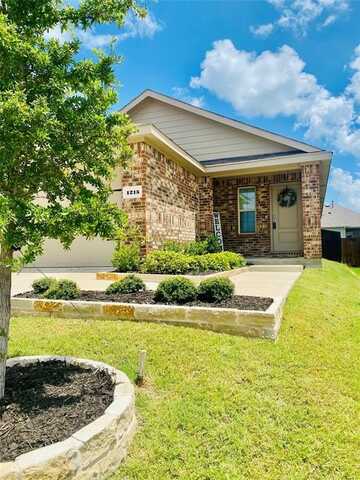 1215 Nursery Drive, Forney, TX 75126