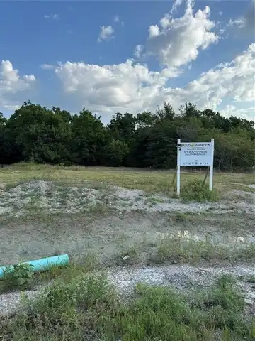 217 Avery Lane, Gunter, TX 75058