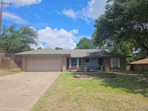 731 Bristol Drive, Mansfield, TX 76063