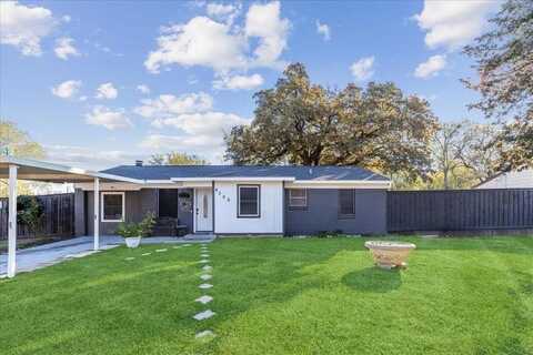 4300 Spring Oak Circle, Balch Springs, TX 75180