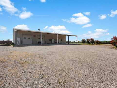 333 County Road 3714, Wolfe City, TX 75496