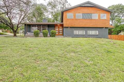 6609 Genoa Road, Fort Worth, TX 76116