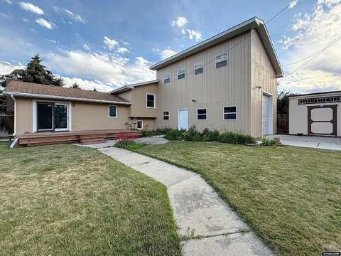 66 Sunset Avenue, Buffalo, WY 82834