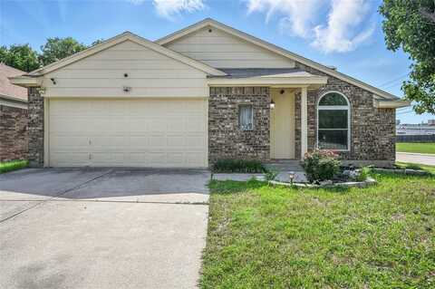 7741 Misty Ridge Drive N, Fort Worth, TX 76137