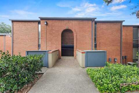 526 E Avenue J, Grand Prairie, TX 75050
