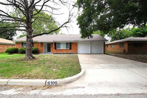 6100 Walraven Circle, Fort Worth, TX 76133